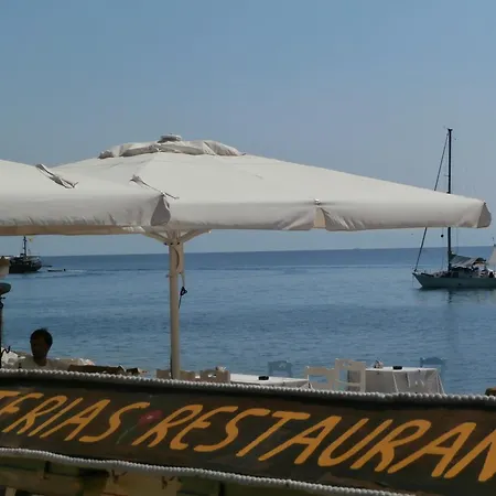 Szálloda Asterias *