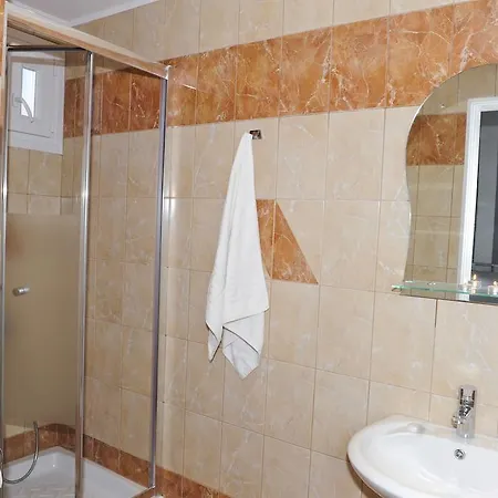 Asterias Szálloda *