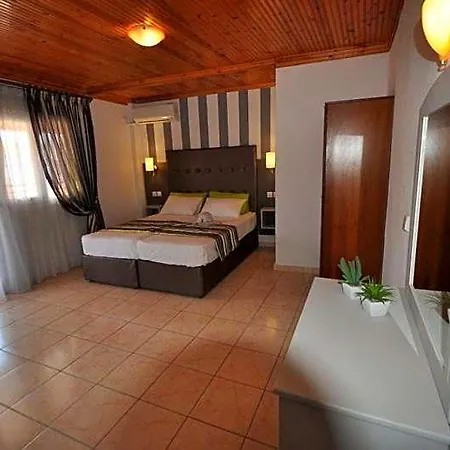 Asterias Hotel Limenaria (Thasos)